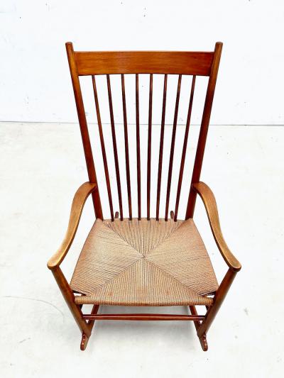 Hans Wegner Mid Century J16 Rocking Chair by Hans Wegner