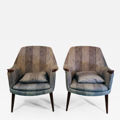 Hans Wegner Pair of Modern Chairs in the Manner of Hans Wegner