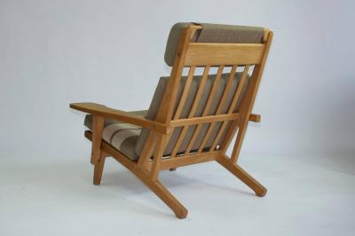Hans Wegner Pair of Wide Arm Lounge Chairs by Hans Wegner