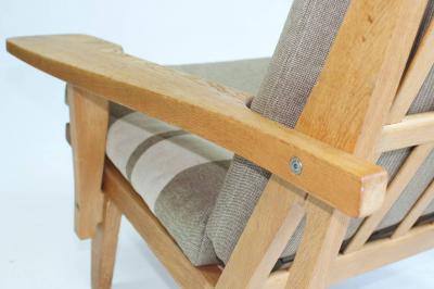 Hans Wegner Pair of Wide Arm Lounge Chairs by Hans Wegner