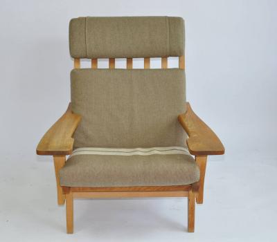 Hans Wegner Pair of Wide Arm Lounge Chairs by Hans Wegner