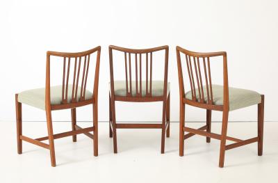 Hans Wegner Rare set of four early Hans Wegner dining chairs