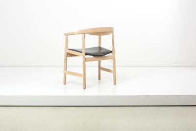 Hans Wegner Set of 6 Hans Wegner PP203 Chairs in Oak and Leather for PP M bler 1950s