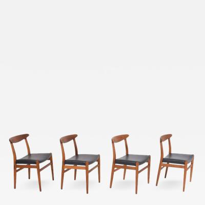 Hans Wegner Set of Four Hans J Wegner Side Chairs for C M Madsen