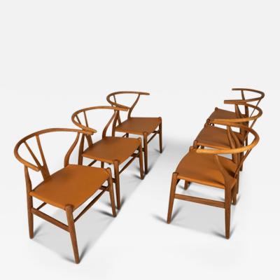 Hans Wegner Set of Six 6 Bespoke CH24 Wishbone Dining Chairs in Oak Leather