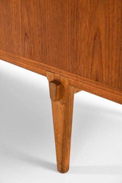 Hans Wegner Sideboard in Oak and Teak by Hans J Wegner 1959