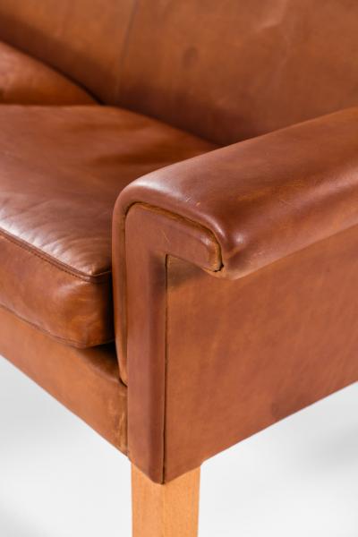 Hans Wegner Sofa Model AP 64 Produced by AP Stolen