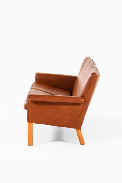 Hans Wegner Sofa Model AP 64 Produced by AP Stolen