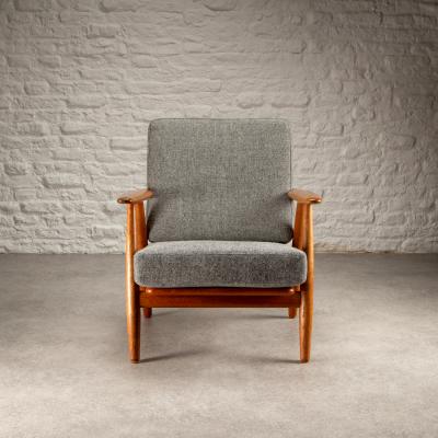 Hans Wegner Solid Oak Cigar Chair by Hans J Wegner for Getama Denmark 1950s