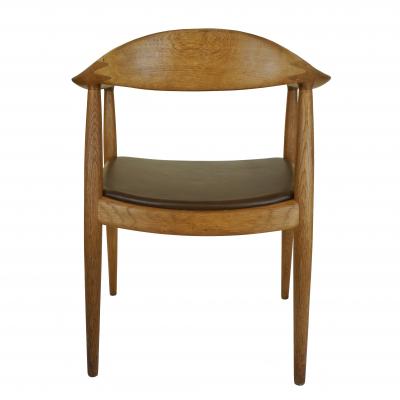 Hans Wegner The Chair designed by Hans Wegner for Johannes Hansen