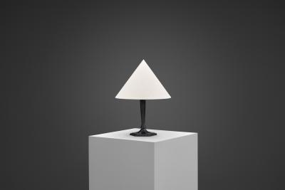 Harald Notini 6822 Table Lamp by Harald Notini for Arvid B hlmarks Lampfabrik Sweden 1920s