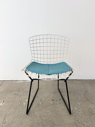 Harry Bertoia Harry Bertoia Childs Chair in White with Original Knoll Seat Pad