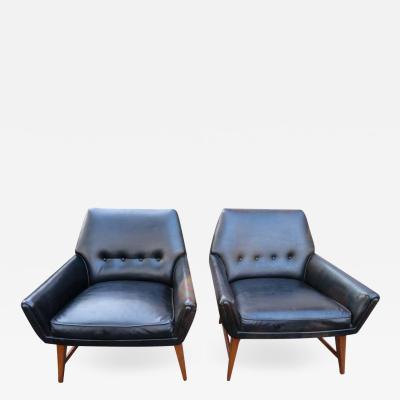 Harvey Probber Handsome Pair of Danish Modern Walnut Lounge Chairs