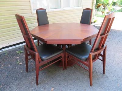 Harvey Probber Harvey Probber Style Walnut Octagon Extension Table 3 Leaves Mid Century Modern