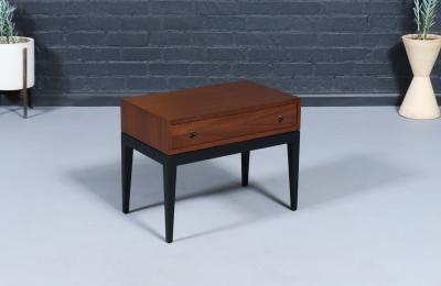 Harvey Probber Harvey Probber Walnut Night Stands