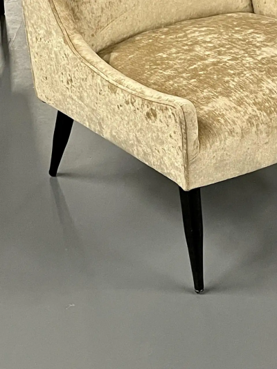 Harvey Probber Pair of Mid Century Modern Slipper Lounge Chairs Harvey Probber Style American