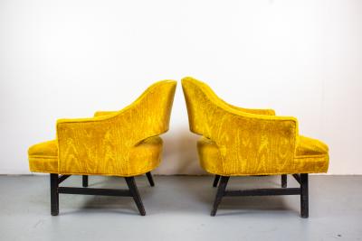 Harvey Probber Pair of Upholstered Lounge Chairs by Harvey Probber US 1960s