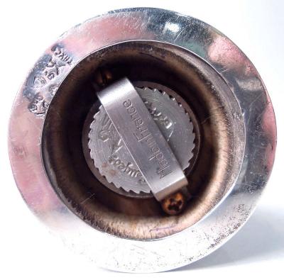 Hector Aguilar Hector Aguilar Taxco Midcentury Sterling Silver Pepper Grinder