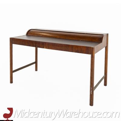 Hekman Furniture Mid Century Desk with Cylinder Roll