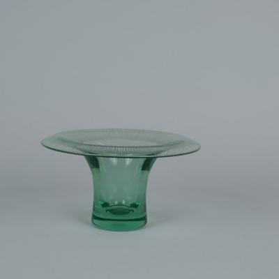 Helena Tynell Helena Turpeinen Tynell Line engraved Green Mushroom Vase Riihim enlasi 1940s