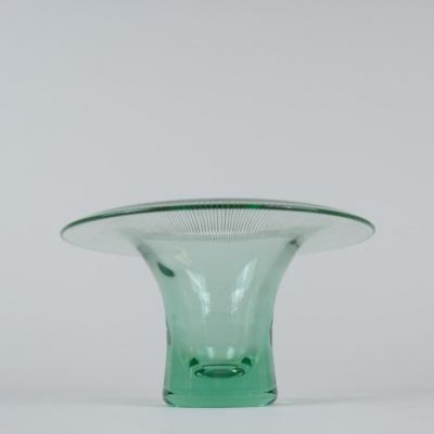 Helena Tynell Helena Turpeinen Tynell Line engraved Green Mushroom Vase Riihim enlasi 1940s