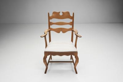 Henning Kjaernulf Henning Kj rnulf Set of Four Oak Dining Chairs Denmark 1960s