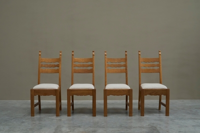 Henning Kjaernulf Set of 4 Henning Kj rnulf Style Razorblade Chairs in Solid Oak and Wool 1960s
