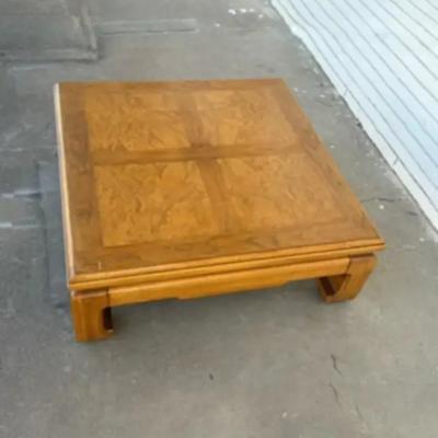 Henredon chin hua style 38 Squared coffee table
