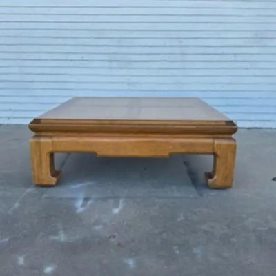 Henredon chin hua style 38 Squared coffee table