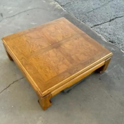 Henredon chin hua style 38 Squared coffee table