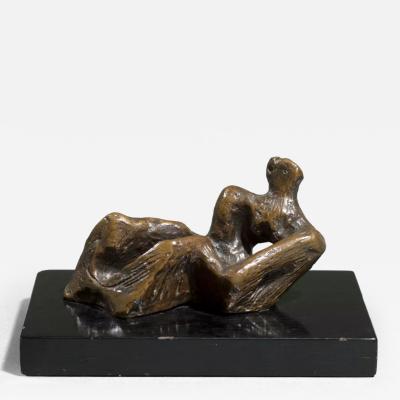 Henry Moore Reclining Figure 1936 37