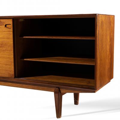 Henry Rosengren Hansen Henry Rosengren Hansen for Dyrlund Mid Century Danish Teak Credenza