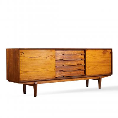 Henry Rosengren Hansen Henry Rosengren Hansen for Dyrlund Mid Century Danish Teak Credenza