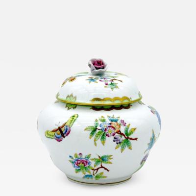 Herend Porcelain Herend Porcelain Decorative Covered Urn