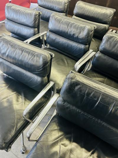 Herman Miller 1993 Herman Miller Eames Soft Pad Management Desk Chair Original Black Leather