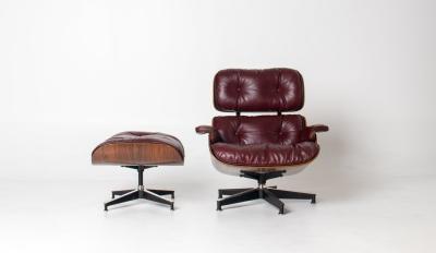 Herman Miller 2nd Generation Eames Lounge Chair and Ottoman in Rosewood Red Leather