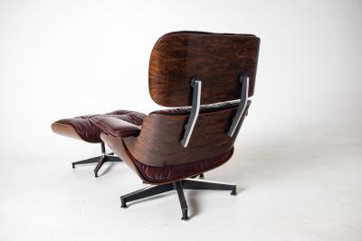 Herman Miller 2nd Generation Eames Lounge Chair and Ottoman in Rosewood Red Leather