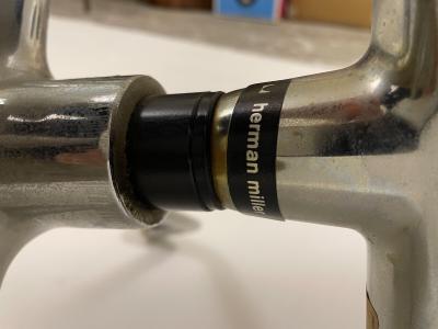 Herman Miller Eames Desk Chair EA 117 by Herman Miller