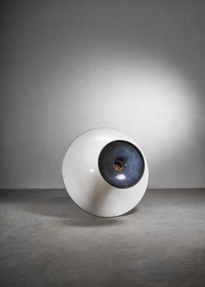 Herman Miller Herman Miller round dining table