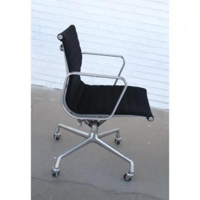 Herman Miller Herman miller chairs aluminium black fabric
