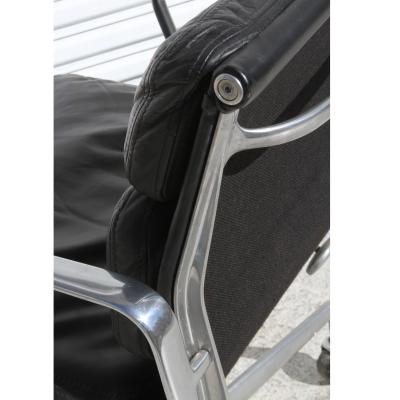 Herman Miller Herman miller soft pad chairs