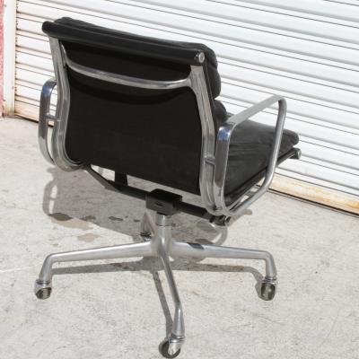 Herman Miller Herman miller soft pad chairs