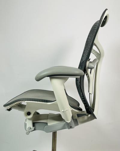 Herman Miller Mirra 2 Office Chair by Studio 7 5 for Herman Miller Made in the Usa in 2015