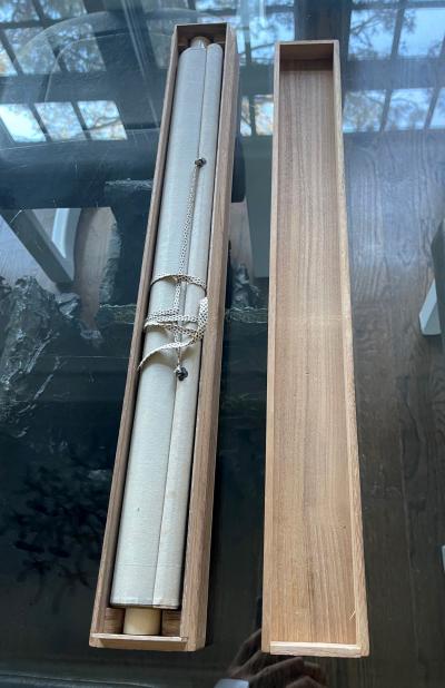 Hidaka Tetsuo Antique Japanese Ink Hanging Scroll Hidaka Tetsuo with Wood Storage Box