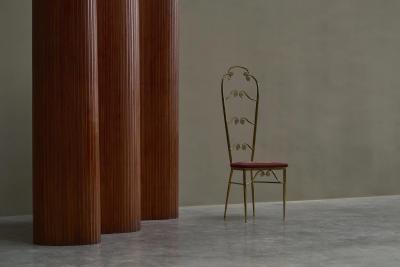 High Back Chiavari Chair in Patinated Brass and Embroidery Italy 1960s