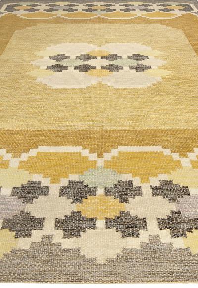 High quality Mid 20th century Swedish Rug by Ingegerd Silow