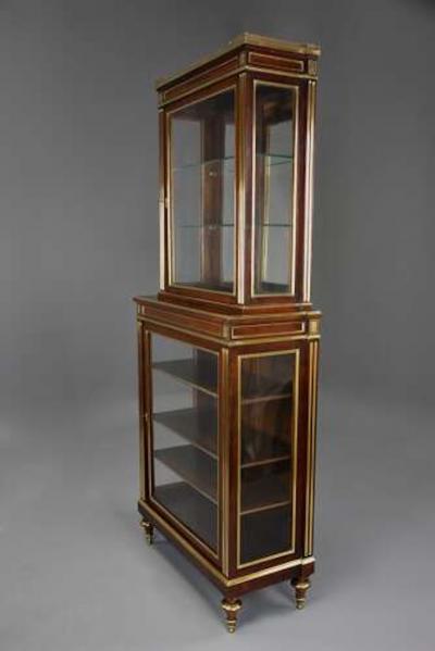 Highly decorative French Directoire style mahogany vitrine or display cabinet