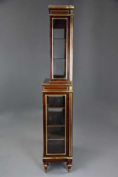 Highly decorative French Directoire style mahogany vitrine or display cabinet