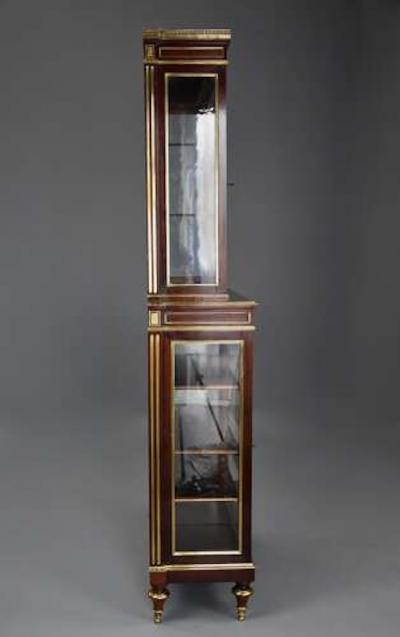 Highly decorative French Directoire style mahogany vitrine or display cabinet
