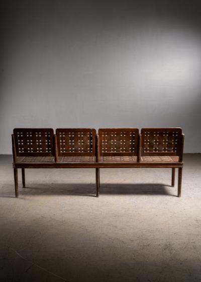 Holger Jacobsen Holger Jacobsen bench